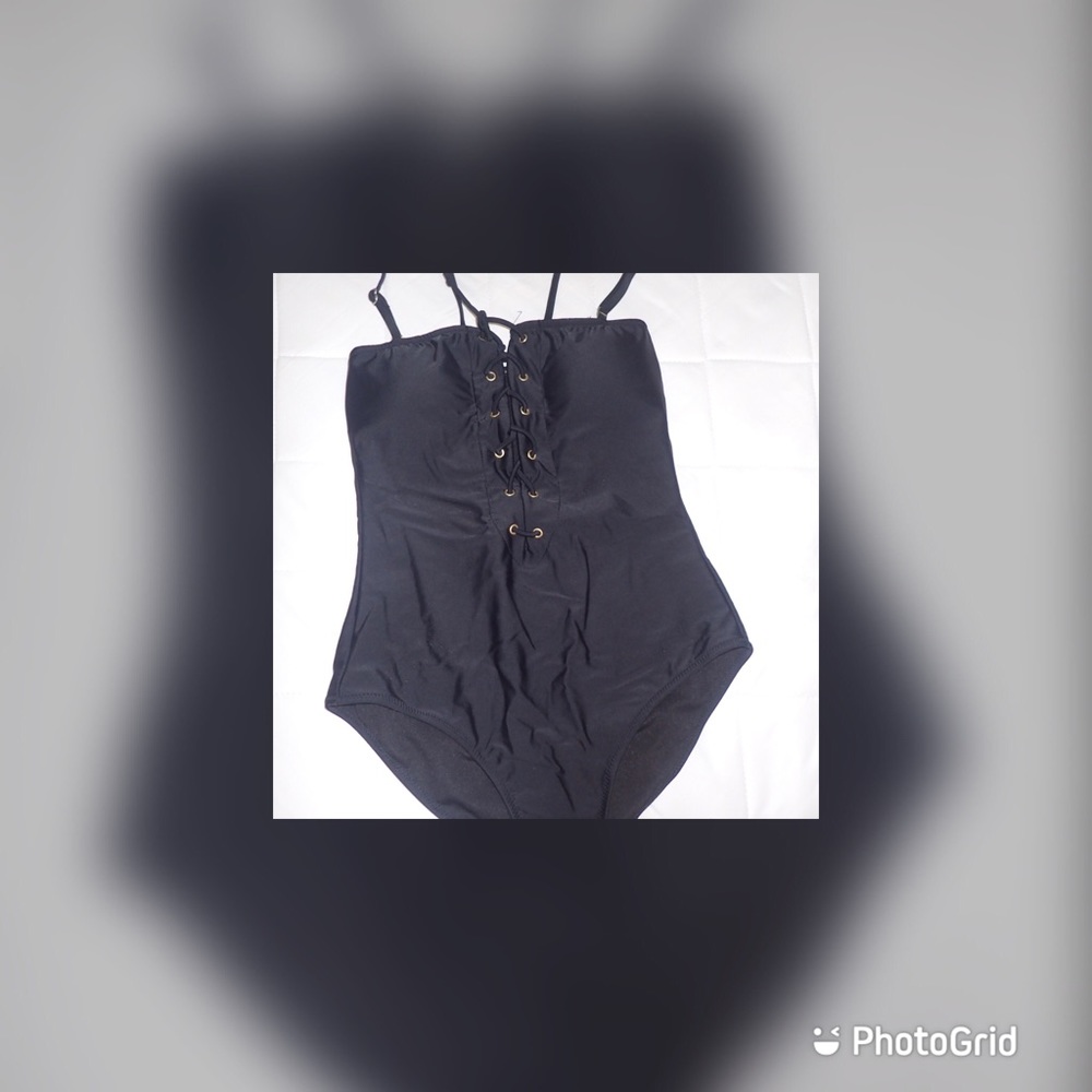 Bathing Suit - Picture 2 of 4